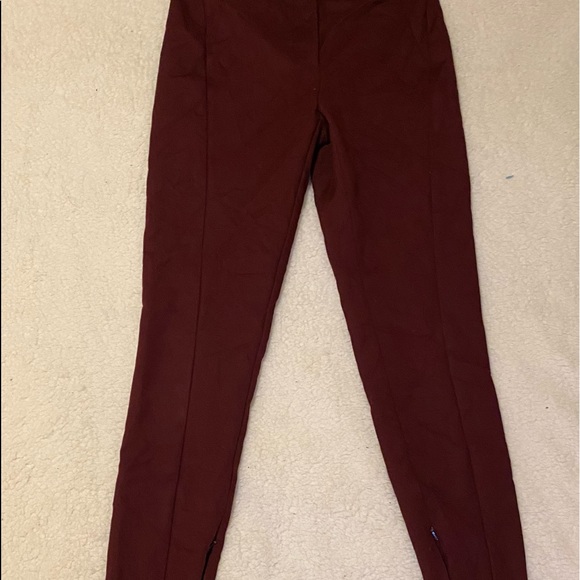 taperpered highrise trousers in a deep burgundy - Picture 5 of 5